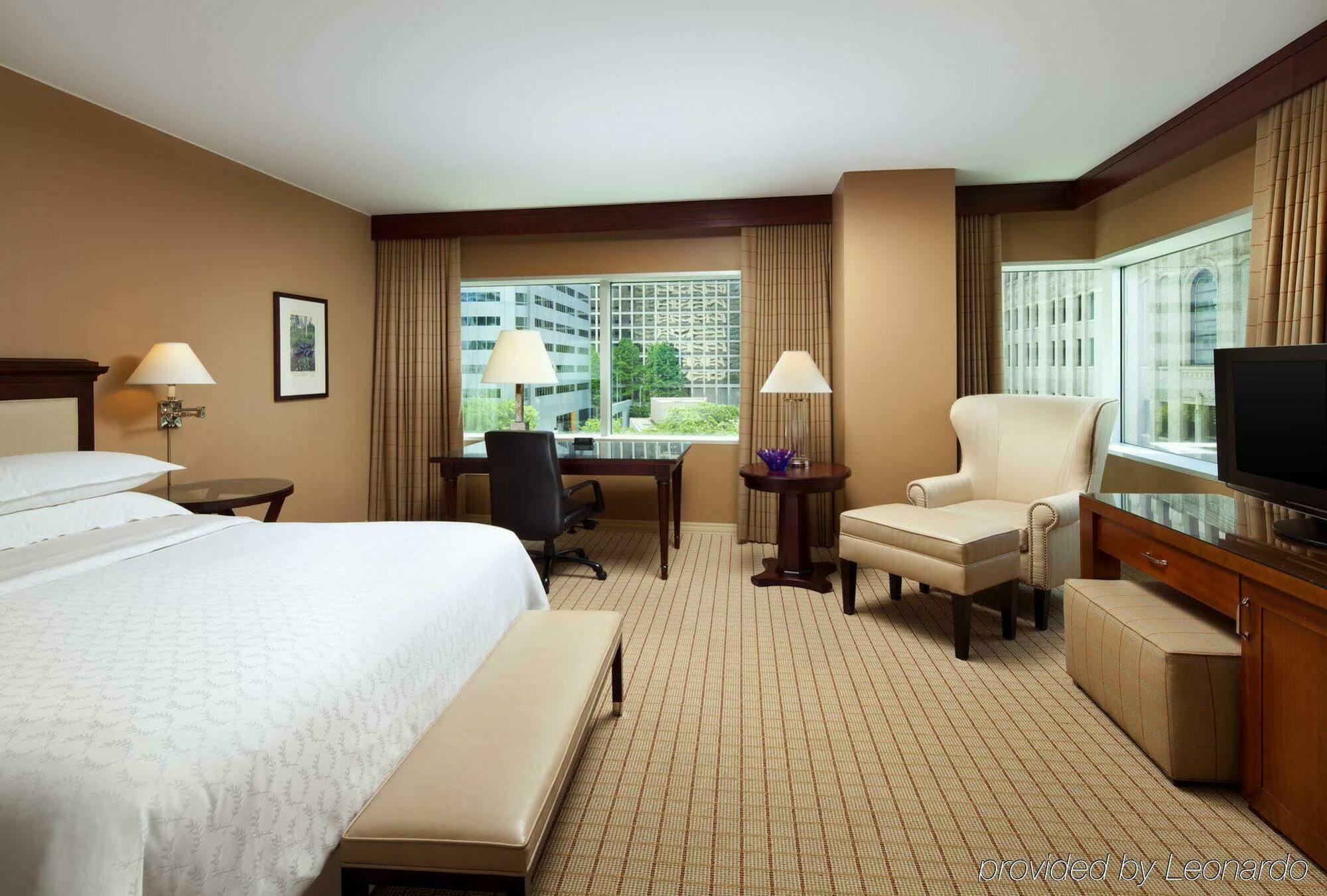 Sheraton Grand 4*